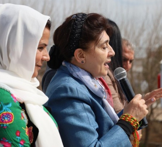 Leyla Zana, İstanbul’daki Kürtlere DEM Parti'ye oy vermeleri çağrısı yaptı