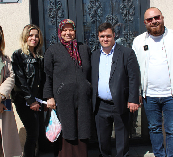 Down sendromlu muhtar adayı Mücahit Kırdaş: Engelleri aşacağız