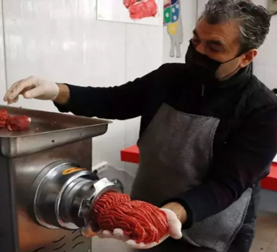 Adana'da sulama kanalında bulunan at ve eşek eti kalıntıları: Uzmanlar at etinin nasıl anlaşılacağını anlattı