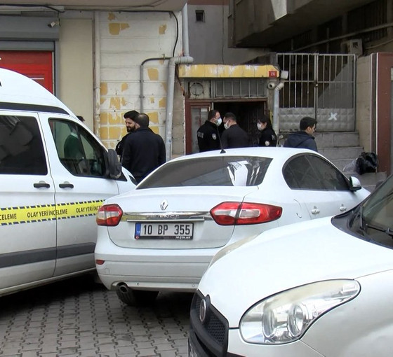 Bahçelievler'de iş yerinde yanmış halde bulunan cesedin kimliği belirlendi, bir kişi gözaltına alındı