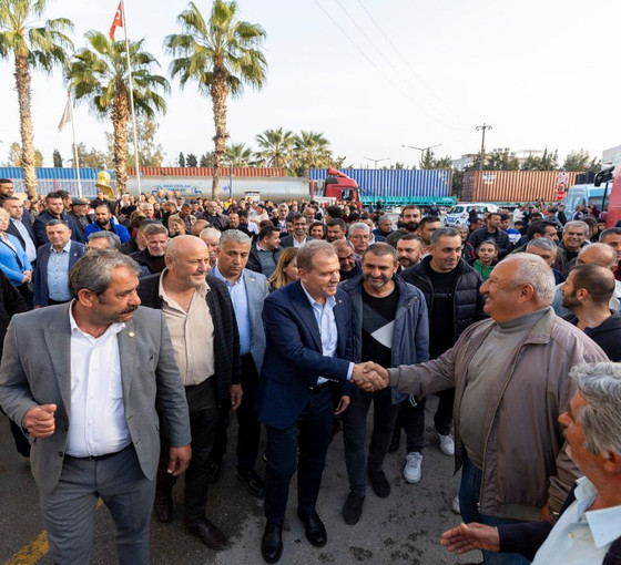 Vahap Seçer: Mersin'de ikinci dönem çok daha güzel hizmetler olacak