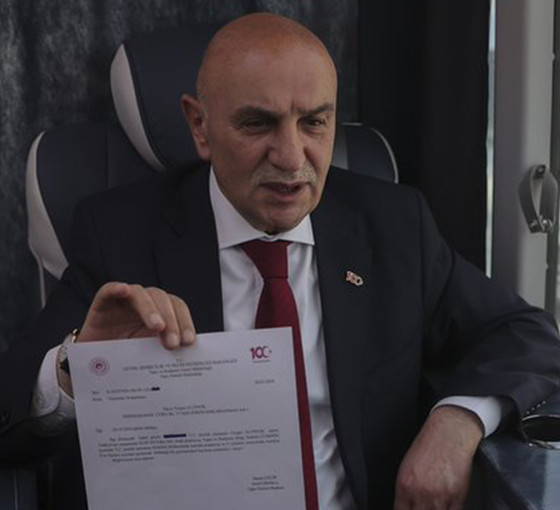 Ağırel 'tapuyu da planları da buldum' demişti, Altınok belge gösterdi