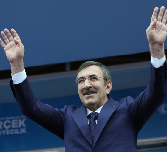 Cevdet Yılmaz: Bütçeyi zorlayarak emeklinin yanında olmaya çalıştık