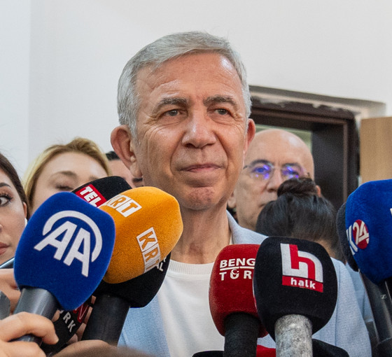 Mansur Yavaş: Büyükşehir tamam, ilçe sonuçlarını bekliyoruz