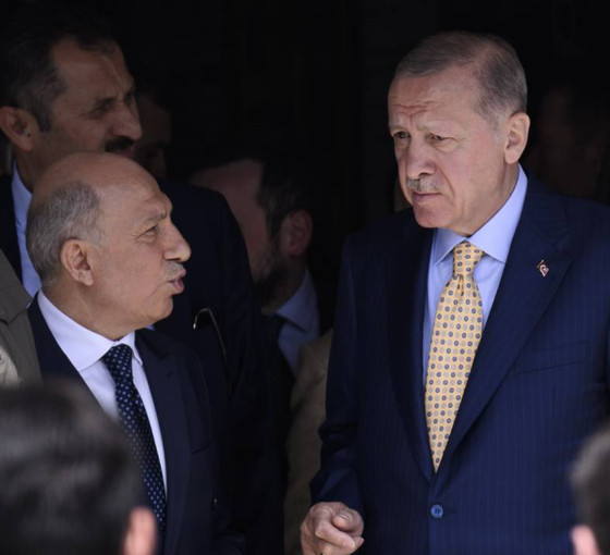 Yerel seçim sonrası sayım yapılırken Erdoğan'dan dış politika görüşmeleri