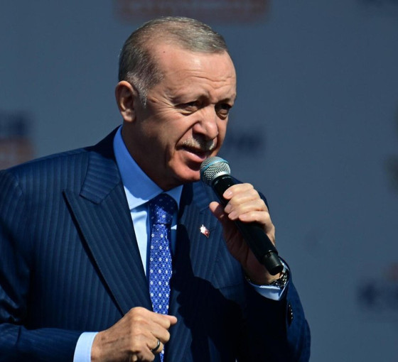 Altun: Erdoğan'ın balkon konuşması 00.30'da