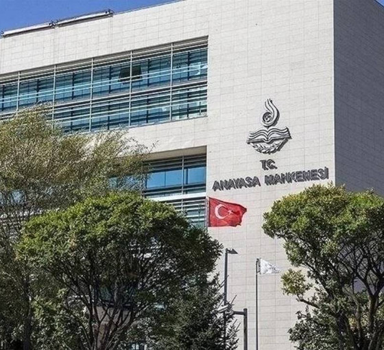 Anayasa Mahkemesi'nden Gecekondu Kanunu’na kısmi iptal kararı