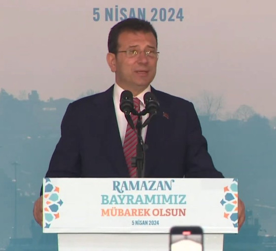 İmamoğlu'ndan belediye çalışanlarına: Koşullarınızı en iyi derecede tutma gayreti içerisinde olduk, devam edeceğiz