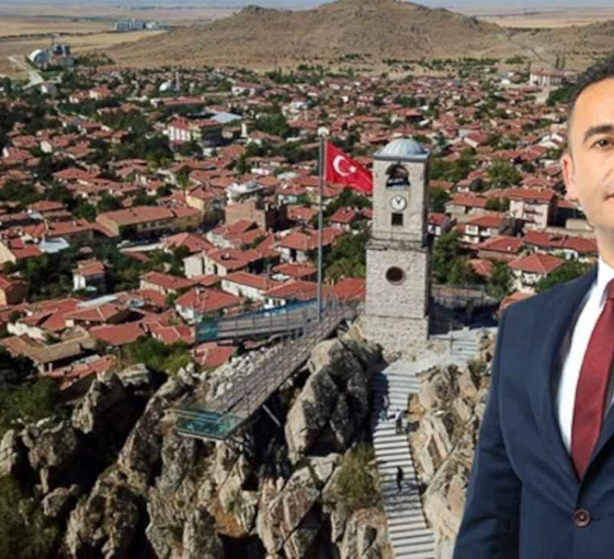CHP 74 yıl sonra kazandığı Sivrihisar'da mazbata bekliyor: 'Bir haftadır nöbetteyiz, itiraz edenler ortada yok'