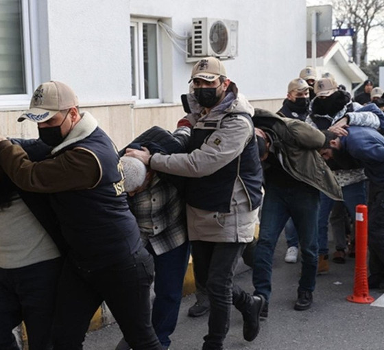 IŞİD'den 'yalnız kurt' saldırganlarına talimat: Kolye ucuna haç takın, Batılı gibi giyinin