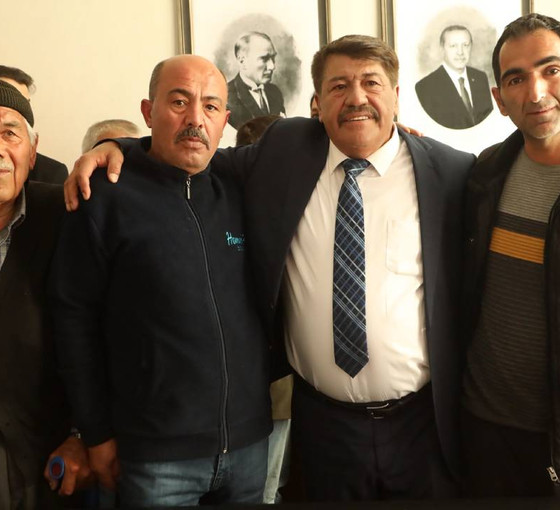 MHP'li başkandan eski AKP'li başkana tepki: Belediyeyi babasının kasası gibi talan etti