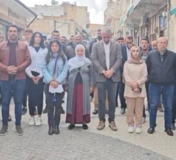 Savur'da taşıma seçmen tepkisi: Oturacak koltuğunuz var ama yatacak yeriniz yok