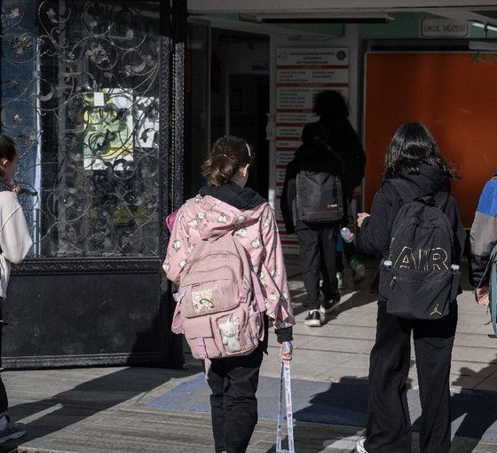 Ara tatil bitti: 20 milyon öğrenci dersbaşı yaptı