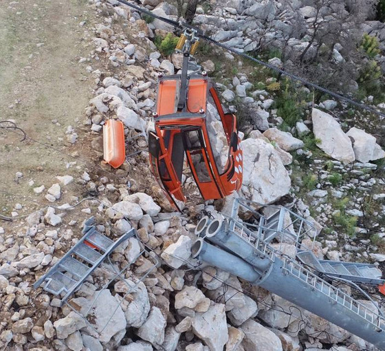 Antalya'da kazanın yaşandığı teleferiğin 36 kabini 5 gün sonra yere indirildi