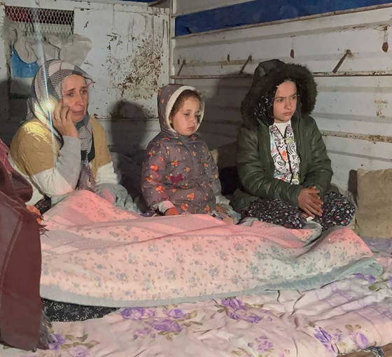 Depremlerle sallanan Tokatlılar geceyi dışarıda geçirdi: Hasar bilançosu açıklandı