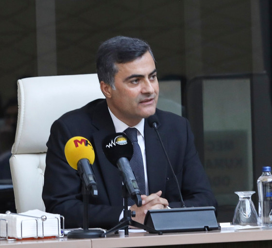 Van Büyükşehir Belediyesi Eşbaşkanı Zeydan: Kayyım belediyeyi 8,5 milyar TL borca sokmuş
