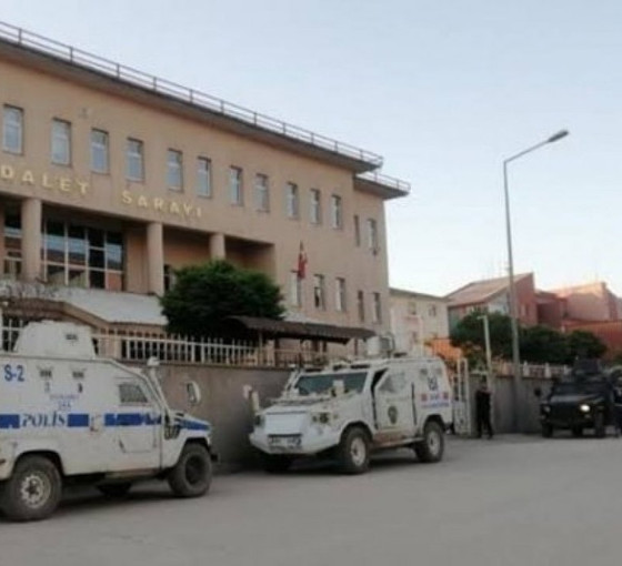 Yüksekova'da tutuklanan 12 kişi tahliye edildi