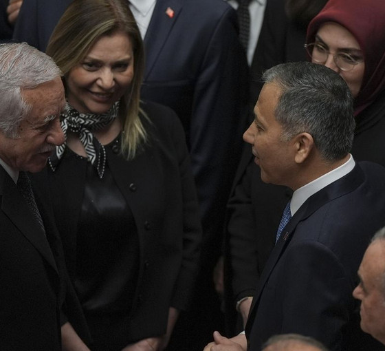 Yerlikaya'dan 1 Mayıs açıklaması: Taksim'de kısmi kısıtlama var, hangi miting meydanını istiyorlarsa emirlerinde