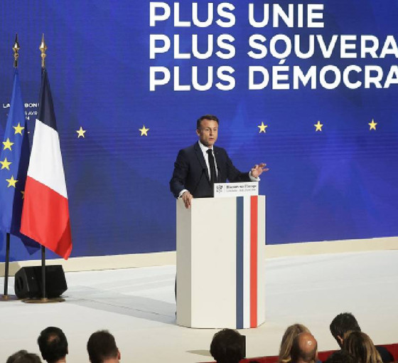 'Avrupa ölebilir' uyarısı yapan Macron: ABD'nin vassalı olmadığımızı göstermeliyiz