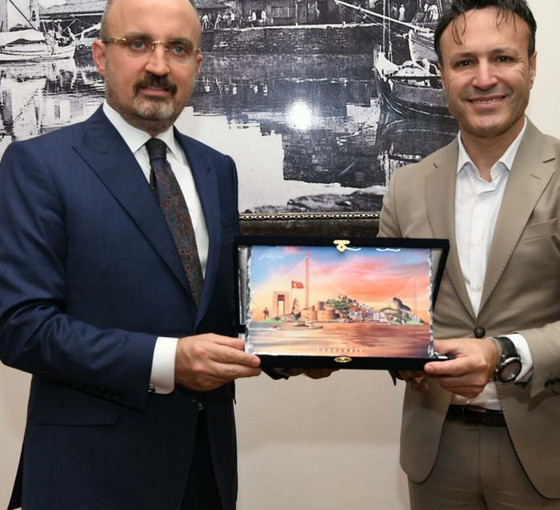 Bülent Turan: Biz hâlâ Türkiye'yi yöneten partiyiz