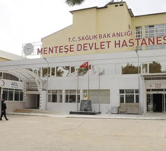 Deprem ödeneğiyle hastaneye badana yapmışlar
