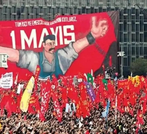 Seçim şokundaki Rejim inadına sertleşiyor