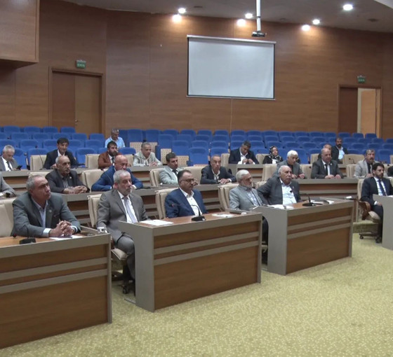 Elazığ'da köy yolları için ayrılan ödenek AFAD’a gitti