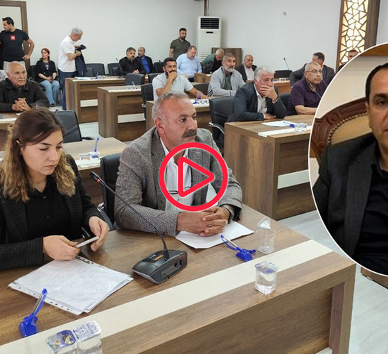 Birecik Belediye Meclisi'nde protesto: Mehmet Begit, DEM Partili meclis üyesine küfür etti