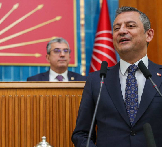Özgür Özel'den cumhurbaşkanlığı adaylığı açıklaması: Kendi adaylığımı dayatmak gibi bir hata yapmayacağım