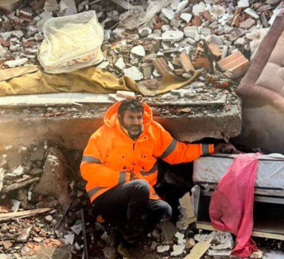 6 Şubat depremlerinin sembolü olan fotoğraf Pulitzer Ödülleri'nde finale kaldı