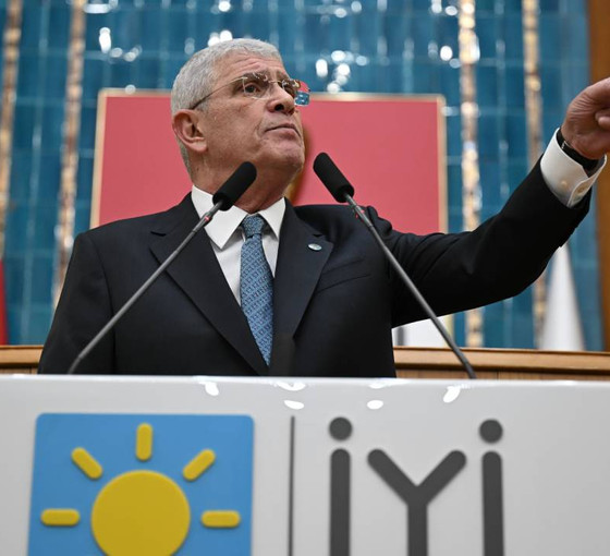 Müsavat Dervişoğlu'ndan, ilk grup toplantısında Sinan Ateş tepkisi: Bırakın adalet yerini bulsun, isterse kıyamet kopsun