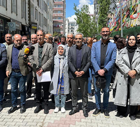 Van’da 'Birecik' protestosu: 'Çetelere karşı demokratik mücadelemizi sürdüreceğiz'