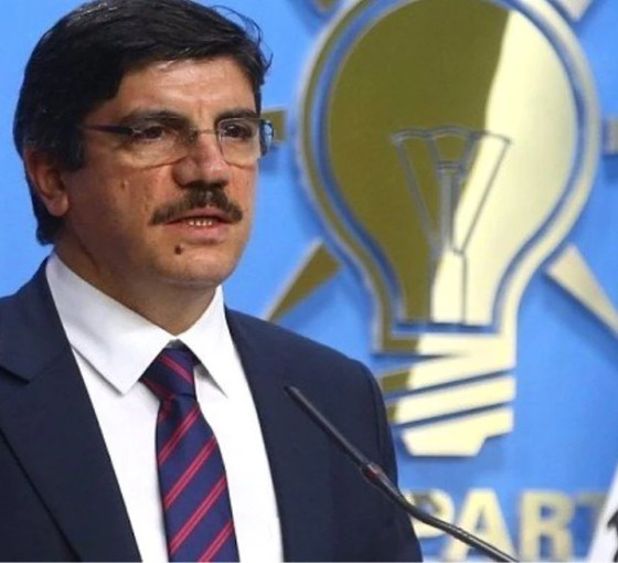Erdoğan'ın eski danışmanı Aktay: AKP'liler görevi devralınca, dünyalık kapmış gibi davranıyorlar