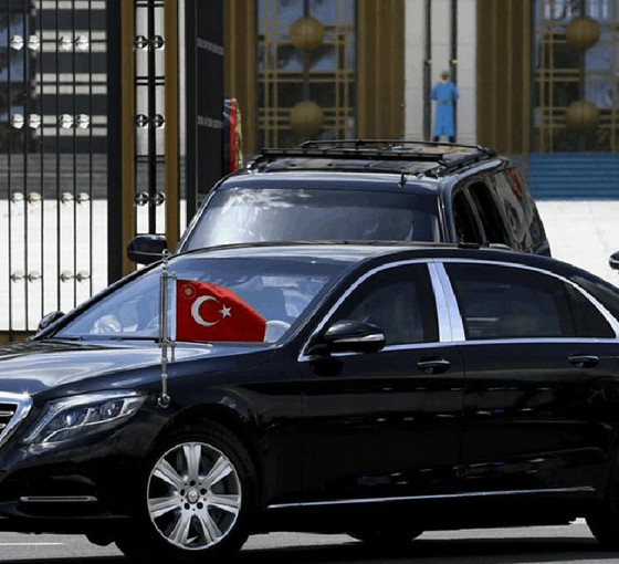 Erdoğan'ın konvoyuna tepki gösteren çocuk gözaltına alındı