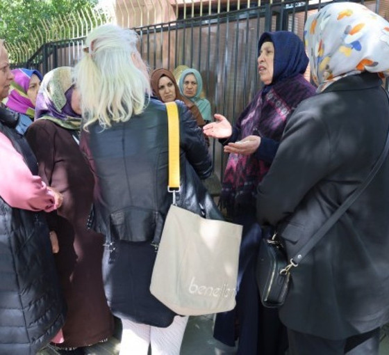 DEM Partili ve EMEP'li kadınlardan Emine Şenyaşar’a dayanışma ziyaretleri