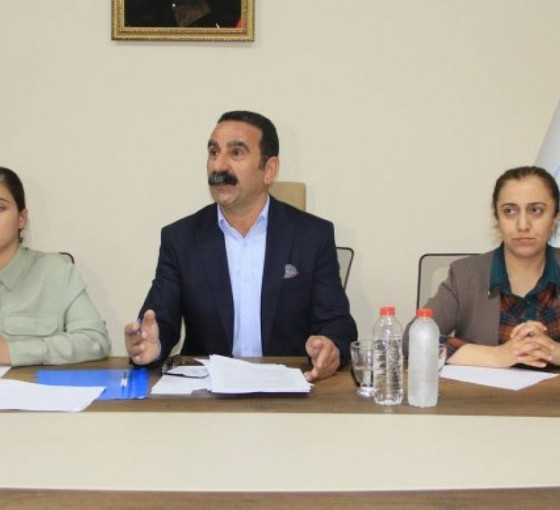 Eşbaşkan Tekçe açıkladı: Kayyım AKP'li aday için bütçeden 29 milyon TL harcamış