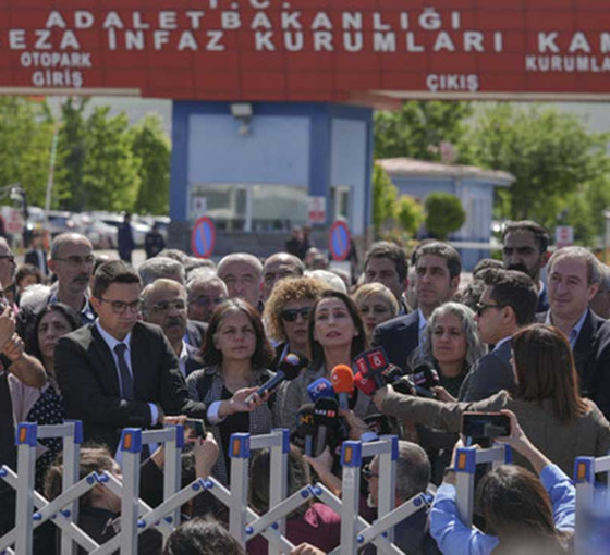 Alevi örgütlerinden Kobanê Davası tepkisi: Barış istemek ve bir arada yaşamı savunmak suç sayıldı