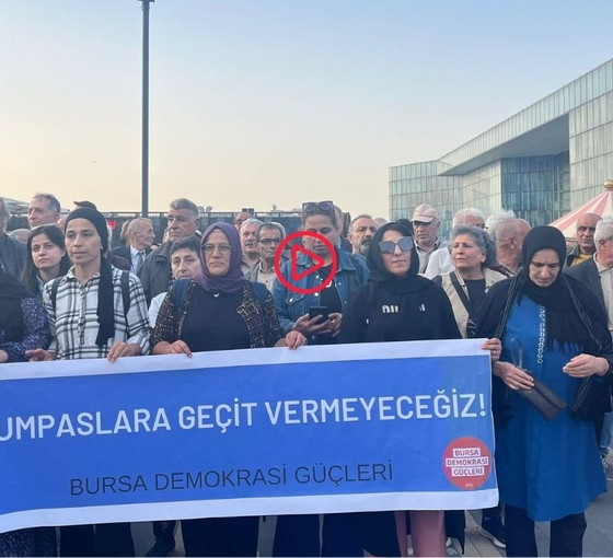 Kobanê Davası kararı Bursa’da protesto edildi: 'AKP-MHP yargısının kararını tanımıyoruz'