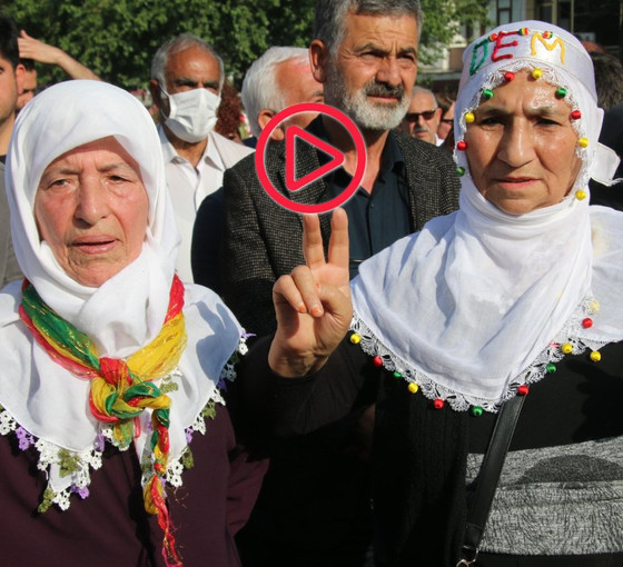 Kobanê Davası kararları Diyarbakır'da protesto edildi: Kobanê düşmedi, IŞİD anlayışı kaybetti