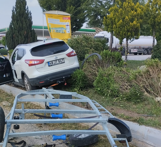 Mansur Yavaş'ın ağabeyi Burdur'da geçirdiği kazada yaralandı