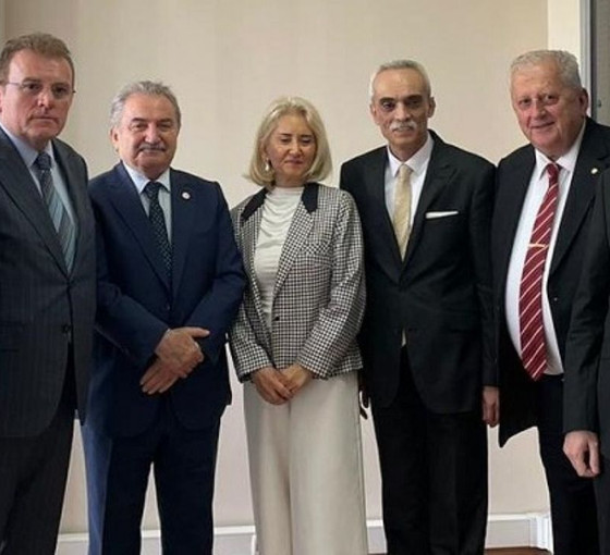 Beş siyasi parti 'Kurtuluş İttifakı'nı kurdu