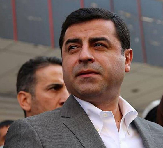 ORC anketi: 42 yıl hapis cezası verilen Selahattin Demirtaş en güvenilir siyasetçiler arasında
