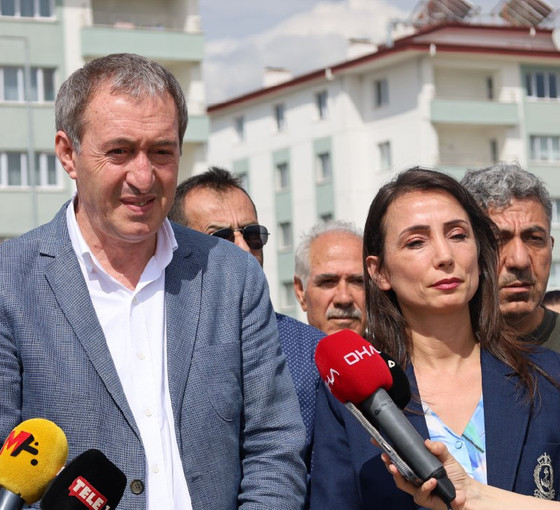 DEM Parti Eş Genel Başkanları Demirtaş’ı ziyaret etti: 'Mücadeleleri daha da bilendi'