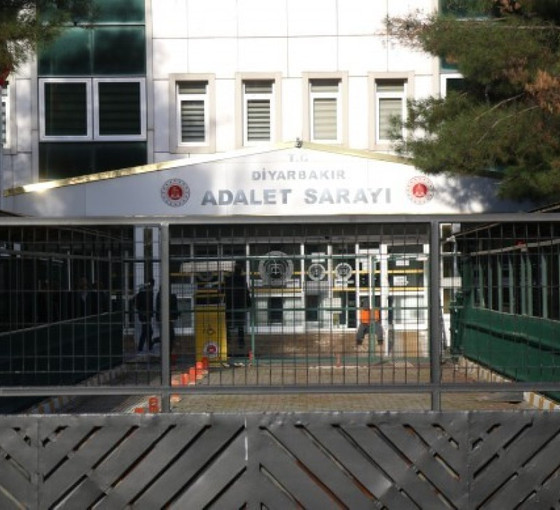İtirafçı Ümit Akbıyık'ın 'yanımdaydı' dediği avukat başka bir duruşmadaymış