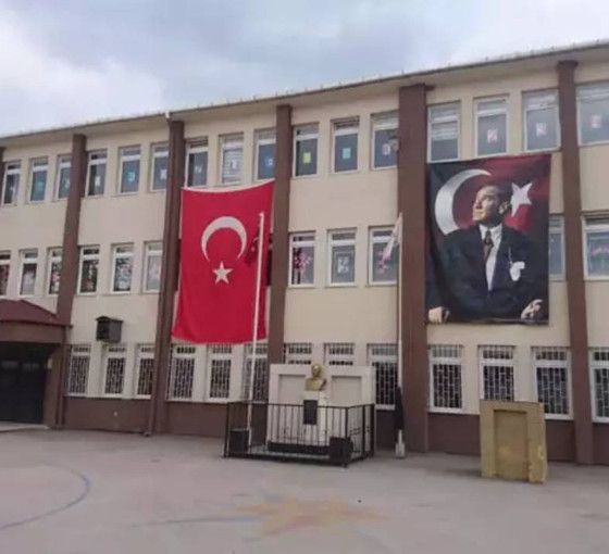 Kocaeli’de 4,5 milyon liralık ek ders yolsuzluğu iddiası: Adli ve idari soruşturma başlatıldı