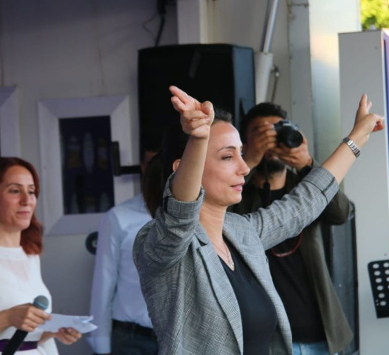 Hatimoğulları Hilvan'da halk buluşmasında konuştu: 'Seçimi daha büyük farkla kazanacağız'