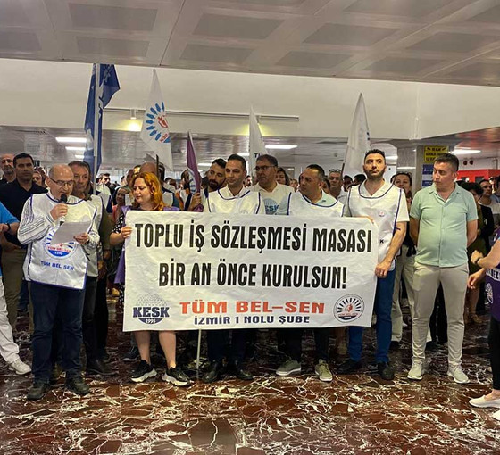 İzmir Büyükşehir Belediyesi'nde memurlardan TİS eylemi: Bütçe krizlerinin bedelini ödemeyeceğiz