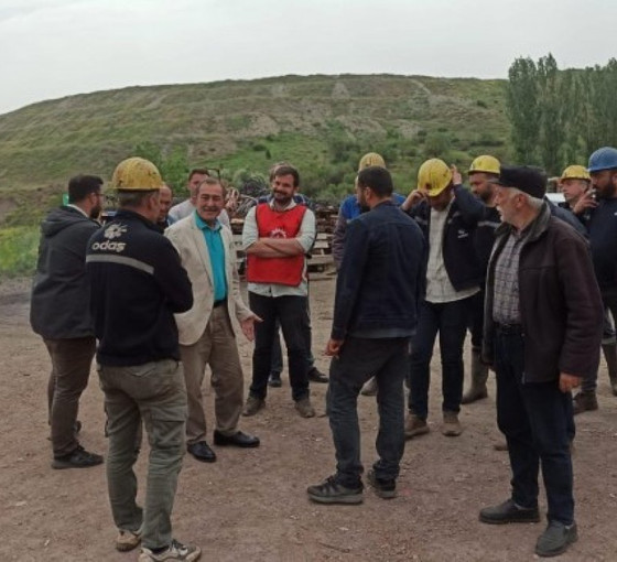 Direnişteki madenciler yer altına inmişti: Müfettişler denetime geldi