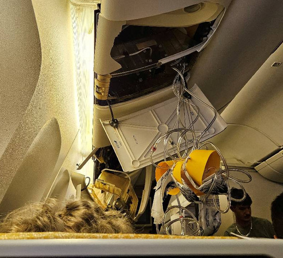Singapur Havayolları'na ait Boeing'in türbülansa girmesi: 20 yolcu yoğun bakımda, çoğuna ameliyat gerekiyor