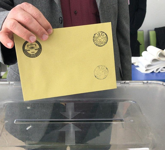 Son seçim anketi: CHP, AKP'nin 5 puan önünde, DEM Parti üçüncü sırada